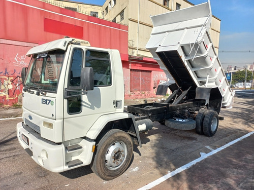 Imagem 3 de 10 de Cargo 1317 Cacamba Basculante 10/10