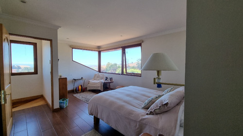 Gran Casa Familiar Con Piscina, Jardín, Quincho