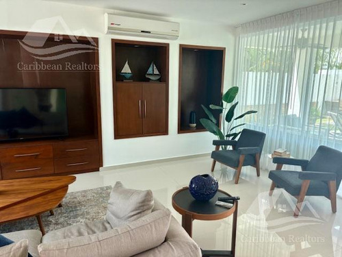 Casa En Venta En Lagos Del Sol Cancun