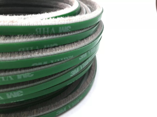 Escova De Vedação Adesiva 5mmx5mm - 10 Metros Vhb