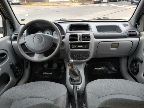 Renault Clio 2009 1.2