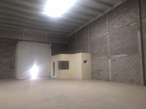 Bodega En Renta En Parque Industrial Santa Rita, Gómez Palacio, Durango