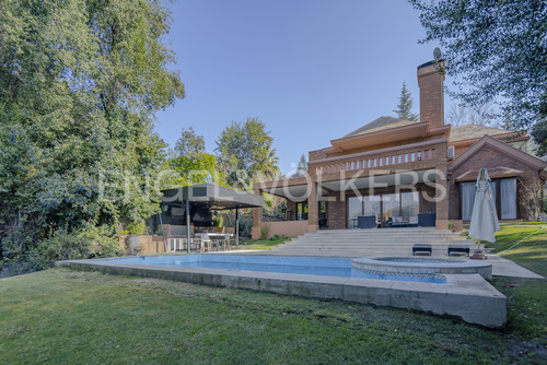 Excelente Casa Lomas De La Dehesa