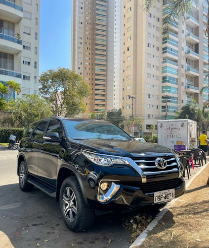 Imagem 9 de 9 de Toyota Sw4 2017 2.7 Sr 7l 4x2 Flex Aut. 5p