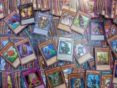 Lote de 100 cartas Ultra Raras, Deck