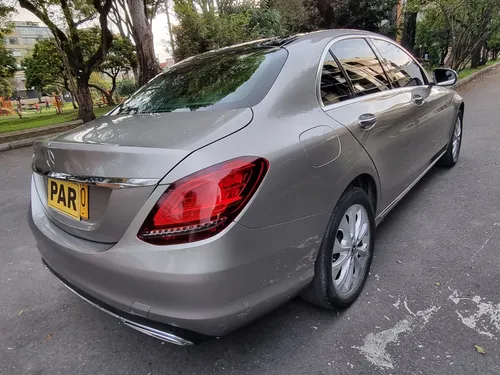 Mercedes-Benz Clase C 2.0 Cgi Exclusive