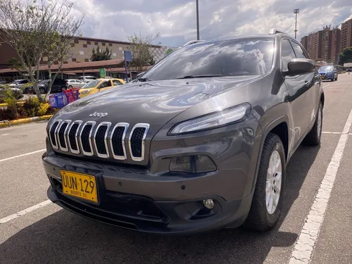 Jeep Cherokee 3.2 Longitude