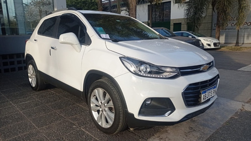 Imagen 3 de 17 de Chevrolet Tracker 1.8 Awd Ltz 4x4 Automatica Blanca 2017