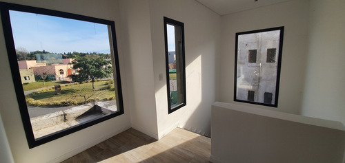 Imagen 9 de 24 de Casa En Venta Ubicado En El Cantón, Escobar, G.b.a. Zona Norte