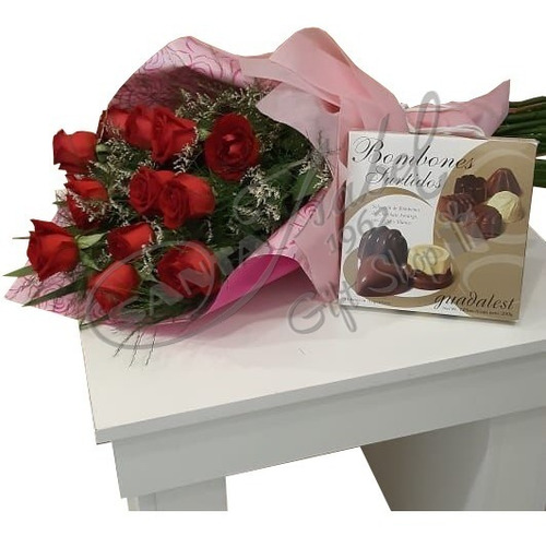 Ramo De 12 Rosas Bombones San Valentín Día De Los Enamorados