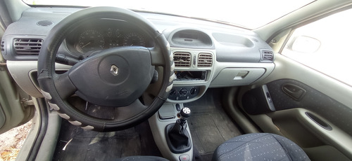 Renault Clio 1.6 Authentique Ac At