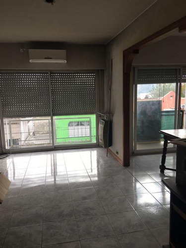 Imagen 3 de 8 de Muy Buen Departamento En Pleno Centro De Campana