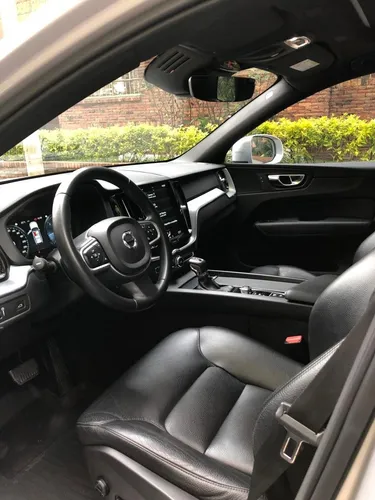 Volvo XC60 2.0 D4 Awd Momentum