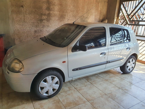 Renault Clio 2002 1.0 16v Rl 5p