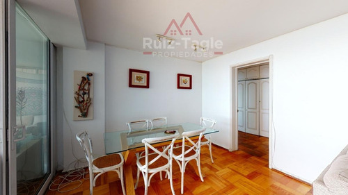 Venta De Magnifico Departamento Frente Al Mar En Av. Perú