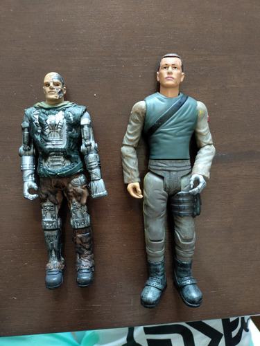 Figuras De Acción T-600 Y Marcus Playmates (Usado)