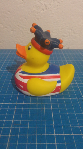 Patito De Hule Con Bandera Británica 8.5cm Altura (Usado)