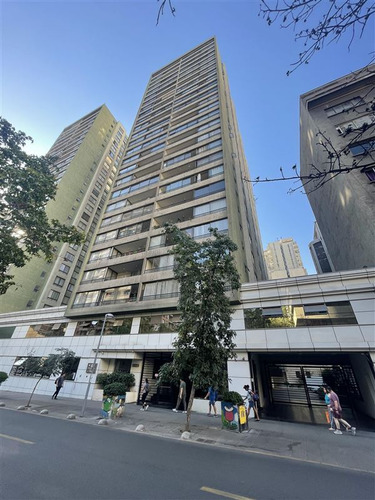 Departamento En Venta De 1 Dorm. En Santiago