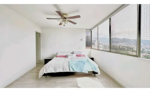 Penthouse Dúplex Remodelado En El Poblado