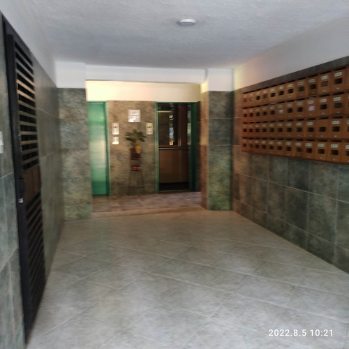 Imagen 2 de 15 de Apto Remodelado Y Equipado En Parque Caiza