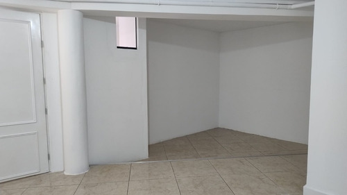 Habitación Con Baño Propio Cerca Al Aeropuerto (incluye Agua, Luz, Internet Y Ducha Con Terma) De S/. 380 Hasta S/. 480 Mensuales