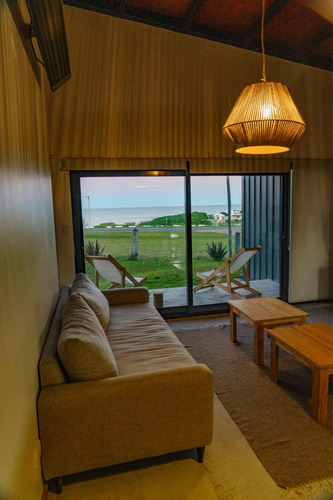 Casas Vista Al Mar, Chapadmalal. Playa Luna Roja