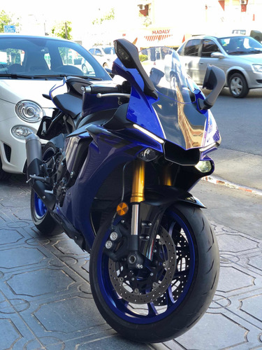 Yamaha Yzf R1