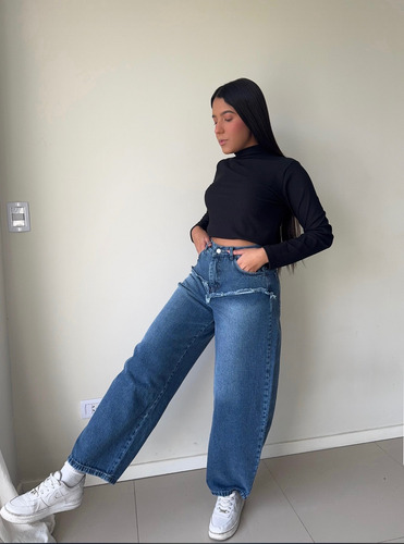 Pantalón Jean Baggy Azul Con Diseño Carlata
