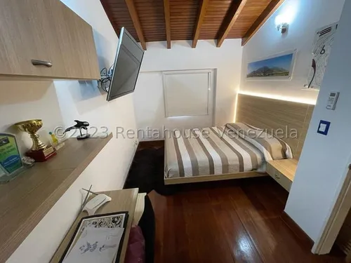 Venta De Casa En Alto Prado