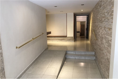 Imagen 5 de 30 de Local Comercial,fte,monserrat,225 M2,patio