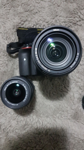 Nikon Dslr D5300 18-55mm + 18-140mm + Sd + 2 Baterias + Case