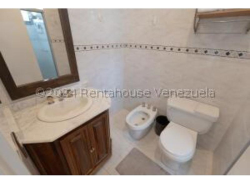 #24-23325 Exclusivo Apartamento En Colinas Del Tamanaco