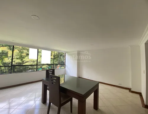 Apartamento En Arriendo En El Castillo. Cod A776131