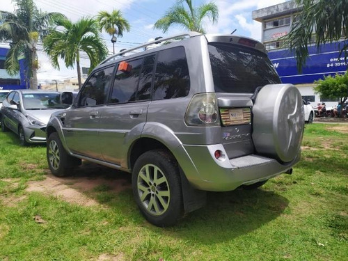 Imagem 4 de 9 de Mitsubishi Pajero Tr4 2.0 Flex 16v 4x4 Aut.