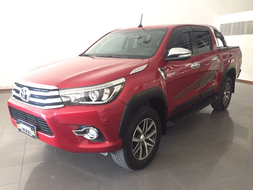 Imagen 3 de 9 de Toyota Hilux 2.8 Dc 4x4 Tdi Srx At 2016