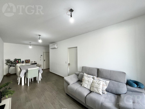 Venta Departamento 4 Ambientes En Flores Con Cochera Pileta