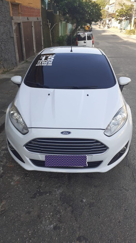 Ford Fiesta 1.6 16v Se Flex Powershift 5p 2015