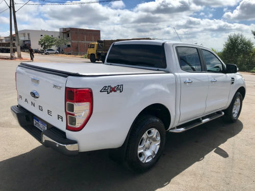 Imagem 4 de 10 de Ford Ranger Xlt 3.2 17/17