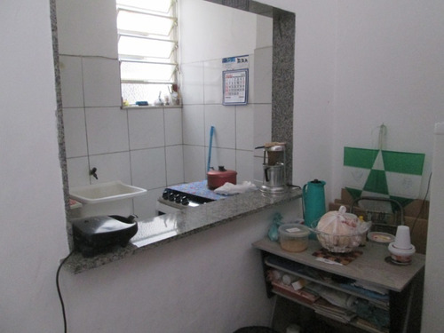 Imagem 1 de 17 de Vende Conjugado Com Sala Ampla Na Rua Nerval De Gouveia, Cascadura. - Ap11309 - 34661406