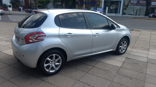 Peugeot 208 Allure .....garantía Darc!!!