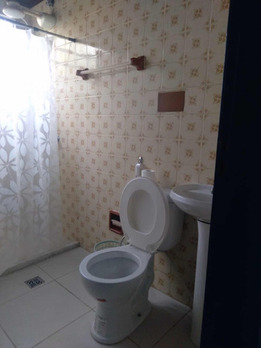 Bela Casa Próxima À Praia De Manguinhos