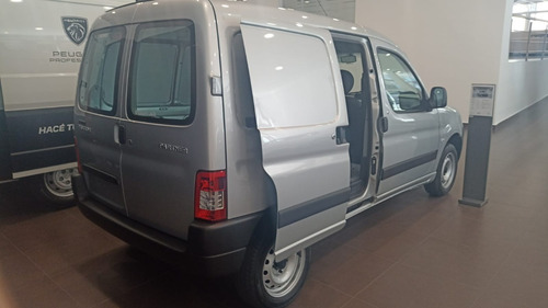 Imagen 8 de 16 de Peugeot Partner Confort 1.6 Vti 115