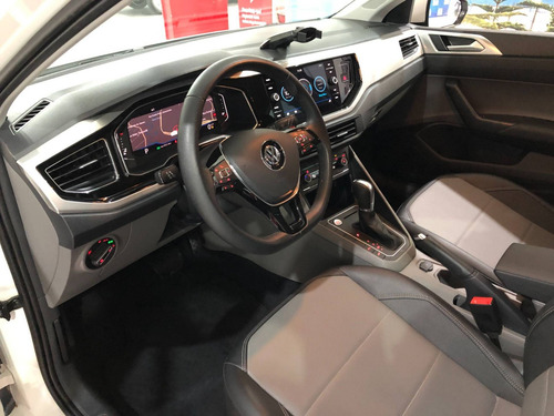 Volkswagen Polo 1.0 200 Tsi Highline Automático
