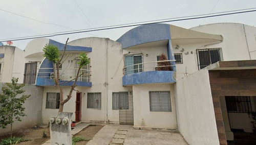 Sk16 - Casa En Remate Bancario En C.talquezal, Los Torrentes, Veracruz, Veracruz Oportunidad De Inversion