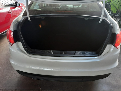 Imagen 7 de 16 de Citroen C4 Lounge S Edition L