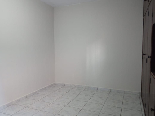Imagem 15 de 18 de Casa Para Alugar, 160 M² Por R$ 2.000,00/mês - Jardim Campo Grande - Caçapava/sp - Ca0172