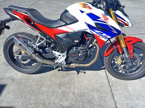 Excelente Moto Cb190r Impecable 2023,akrapovic Original!!