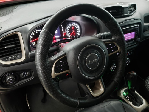 Imagem 11 de 15 de Jeep Renegade 1.8 Sport Flex 4p Automático 2015 2016