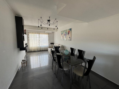 Venta Departamento Triplex, San Nicolas