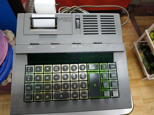 Calculadora Electronica Olivetti Logos 75b